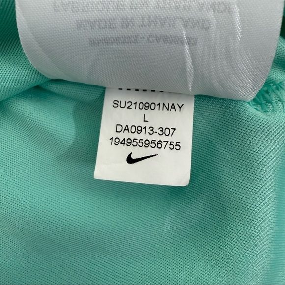 Women’s Nike Dri-Fit Workout Athletic Tank Top Size Large - Picture 14 of 16